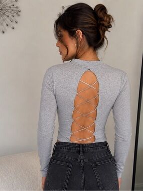 Gray Long-Sleeve Lace-Up Back Crop Top